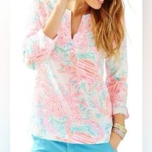 Lilly Pulitzer Amelia Island Tunic -"Getting Steamy" resort crab print.